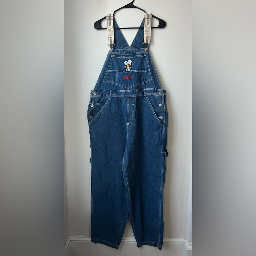 Women’s Official Peanuts Snoopy Overalls Size 14/16